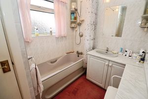 Photo 8- click for photo gallery